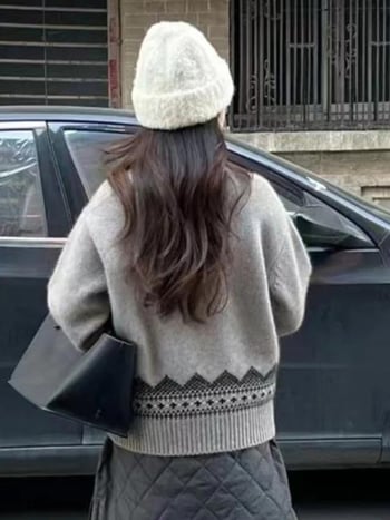 Runshi Дамски плетен пуловер с качулка от вълна, кръгло деколте, 95% вълна, нормална кройка