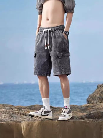 Férfi denim rövidnadrág - lazán egyenes szabású ötpontos hossz, nyár 2024, pamut-denim keverék