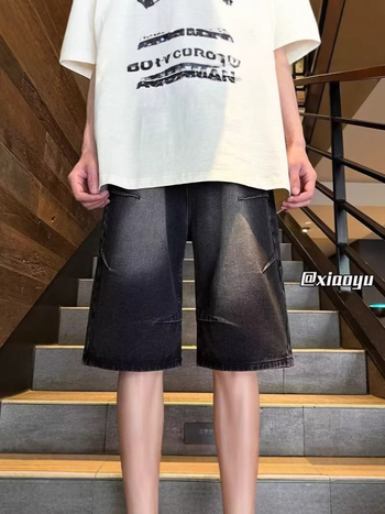 Férfi denim rövidnadrágok - kopott hatású, koreai stílus, laza egyenes szabás, 85% poliészter, nyár