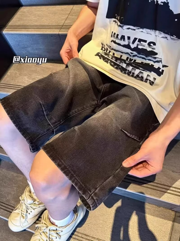 Férfi denim rövidnadrágok - kopott hatású, koreai stílus, laza egyenes szabás, 85% poliészter, nyár