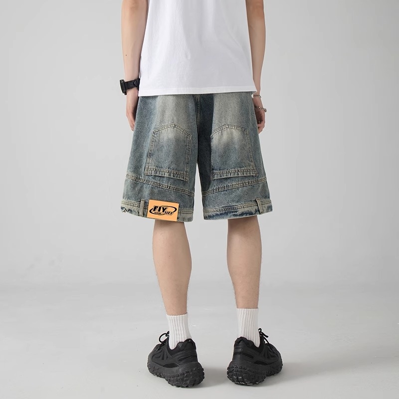 Férfi denim rövidnadrág - magas derék, gombos előrész, egyenes szabás, hossz 5/4, könnyű acetát anyag, mikroelasztikus, nyári casual