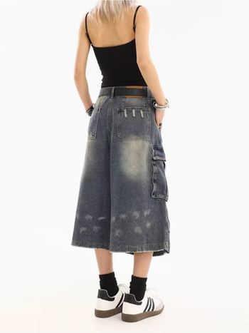 Pamut denim farmernadrág több zsebbel, laza szabás, cropped hossz, utcai stílus