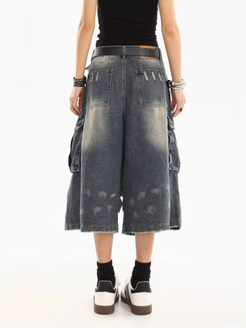 Pamut denim farmernadrág több zsebbel, laza szabás, cropped hossz, utcai stílus