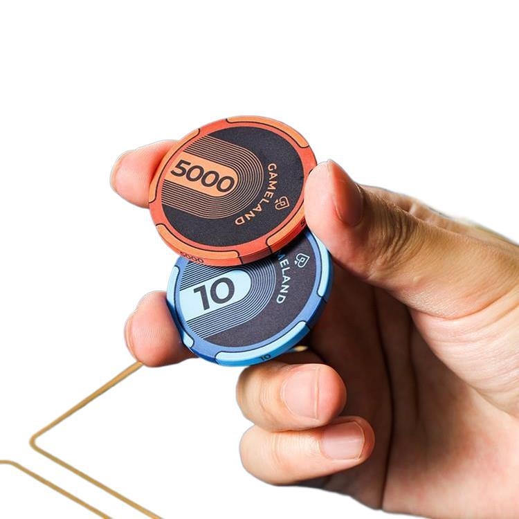 Texas Hold'em kerámia zsetonok – magas minőségű, testreszabás nélkül