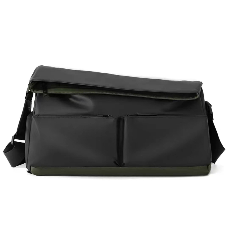 Putna torba s krivom remenom, multifunkcionalna s razdjelom suho/mokro, vodootporna, ultra lagana, kapacitet 20–35 L, materijal Leather film, podloga od poliester, gradski minimalistički stil.