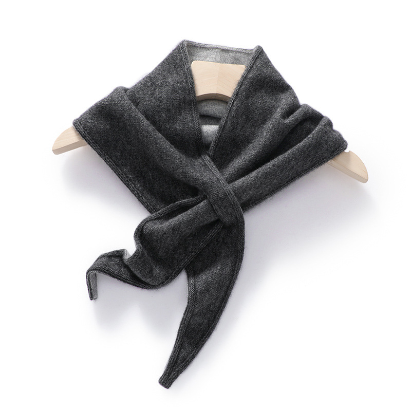 Τρίγωνος φουλάρι κασμίρι για τον χειμώνα – warp-knit ύφανση, 31–50% κασμίρι, διατηρεί τη ζεστασιά