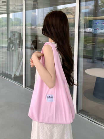 Torba za studente – poliester, uspravni kvadratni oblik, otvaranje s otvorom, unutarnji džep za telefon, dvostruke naramenice