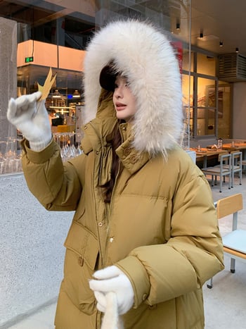 Palton lung din puf cu glugă, puf de rață 51-55%, țesătură poliesterică, croială în A, guler din blană de raccoon