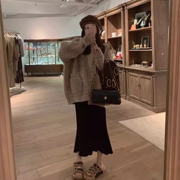 Pulover cardigan din bumbac cu elastan, decolteu în V, mâneci lungi, stil prințesă, primăvara 2025