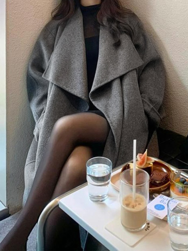 Női kasmírs köpeny kabát, hosszú, galléros, vastag anyag, gombokkal és zsebekkel