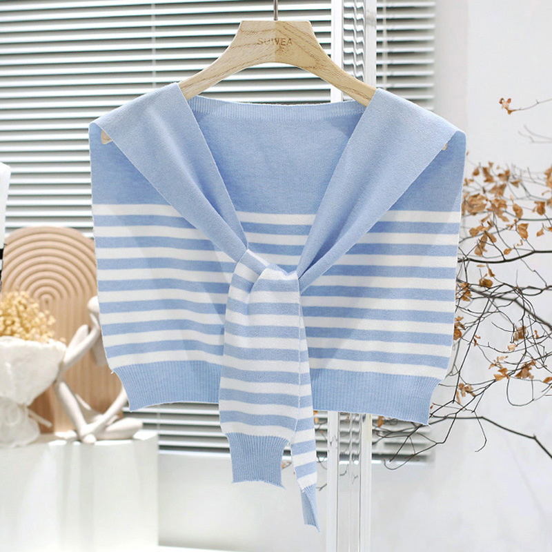 Pleteni šal s prugastim uzorkom i čvor-strapom (Materijal: core-spun yarn; Pletenje: Plain weave; Funkcija: Toplina)