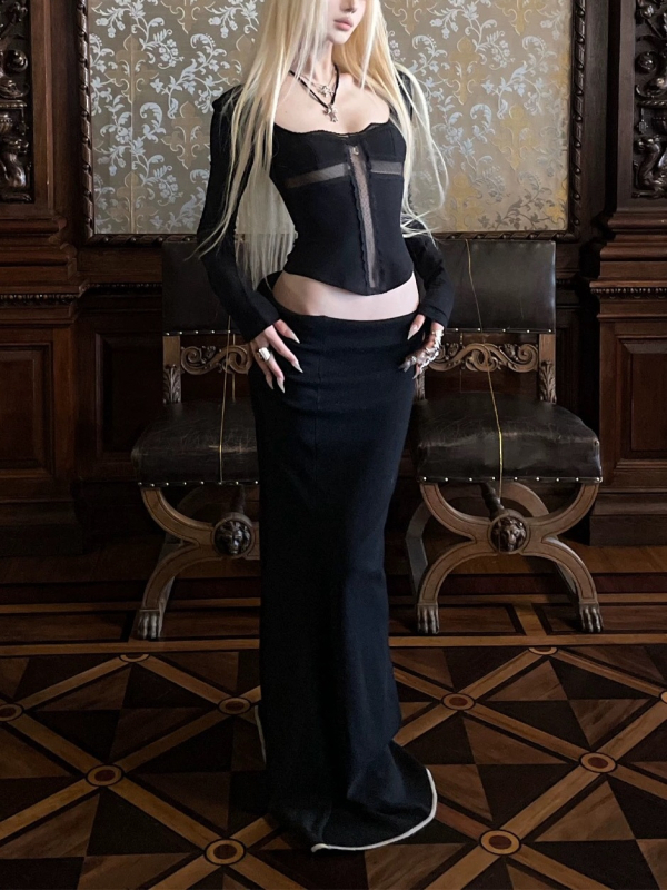 Cross Ode Csipke-Kereszt Mintás Top – Slim-Fit, Poliészter, Hosszú Ujjú, hasított szegély