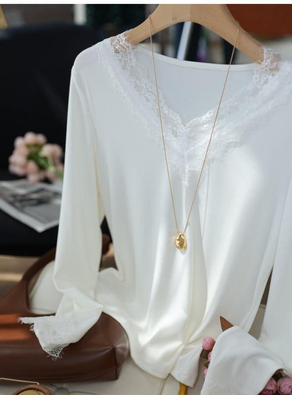 Плетена тениска с V-образно деколте и дълги ръкави, бродерия, прав силует, дамски топ за есен 2025