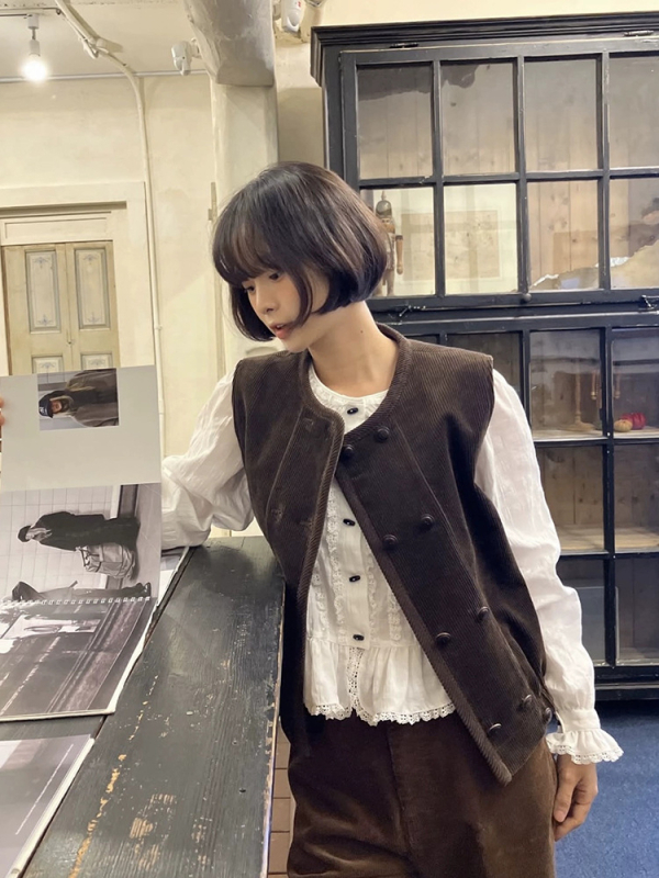 Риза с куклена яка, свободен силует, дълги ръкави, еднобортна, 95% памук