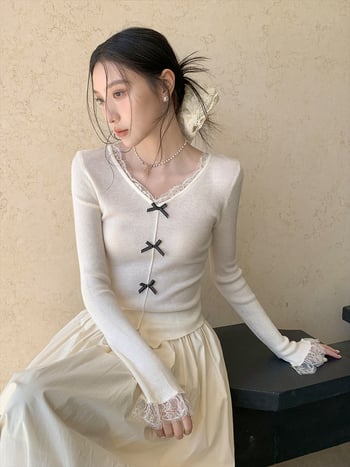 Női koreai stílusú karcsúsított pulóver V-nyakú, vékony anyag, látszólagos két részes megjelenés, összetétel: 6% gyapjú / 43% akril / 26% poliészter / 25% nylon