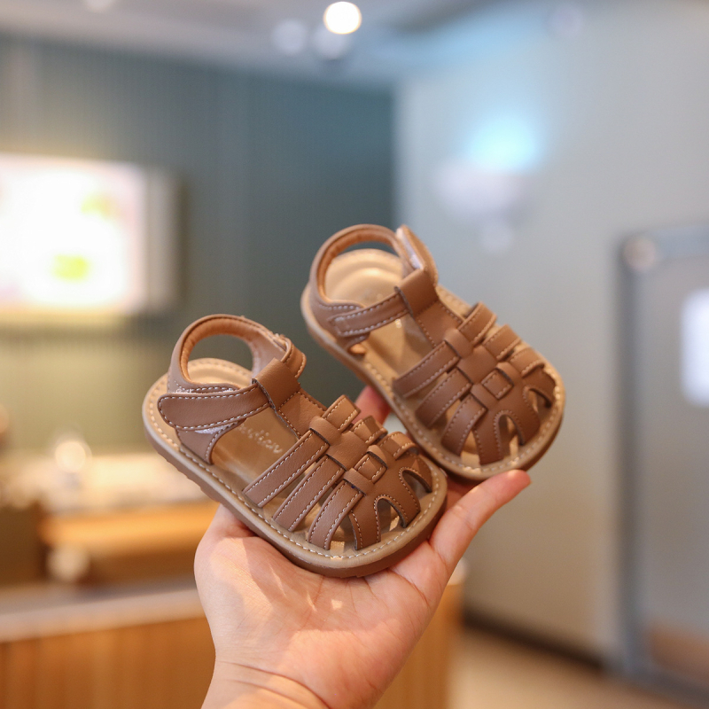 Kisgyerekeknek szandál Velcro-zárással, felső része szintetikus bőrből, nyár, 12-36 hónapos és 24-48 hónapos korcsoportok