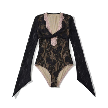 Топ с V‑образно деколте, камбановидни ръкави, тесен силует, къса дължина, вискозна материя