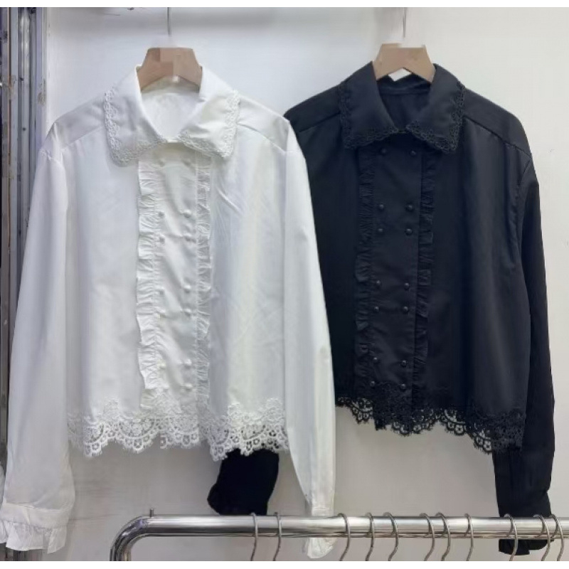 Bluza s čipkastim ukrasom i dugim rukavima, uzorak lubanje, pamuk-poliester materijal, halter ovratnik, elegantan gradski stil