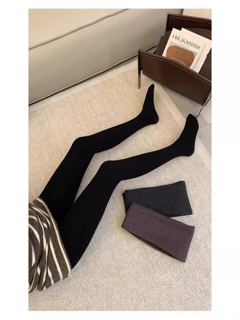 Anyasági leggings fleece belső bélésű, vastag téli modell, magas derék, viszkóz rost 90–95%, nagy rugalmasság