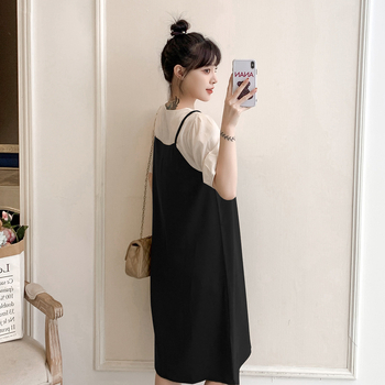 Рокля за бременни – лято 2023, свободен силует, patchwork дизайн, фиктивен двукомпонентен стил, къс ръкав, кръгло деколте, средна дължина, полиестер