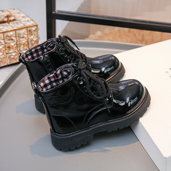 Dječje Martin gležnjače – umjetna koža, nizak dio potkoljenice, bočni zatvarač, gumeni đon, ležerni stil