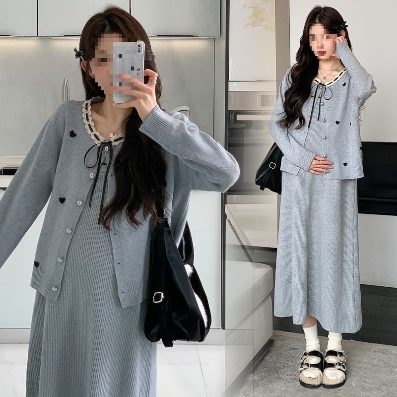 Бременски комплект: палто, презрамкова пола и рокля-пуловер, мини дължина, памук-полиестер (95%+ полиестер), зима 2025 издание, ежедневен костюм с пола