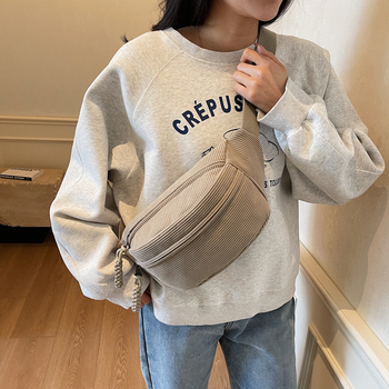 Corduroy crossbody torba s urbanim minimalističkim stilom, vanjska tkanina najlon, zatvarač, podstava poliester, proljeće 2025