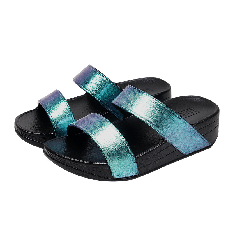 Női wedge papucsok, vastag talppal, felső és talp gumihabból, kerek orr, laza stílus, nyár 2025