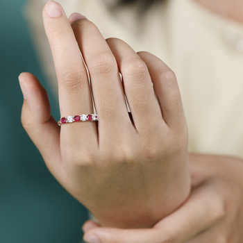 Prsten od srebra 925 s Moissanitom, Small Craftsman, geometrijski stil, elektroplatiranje, za žene, 7 kamenja