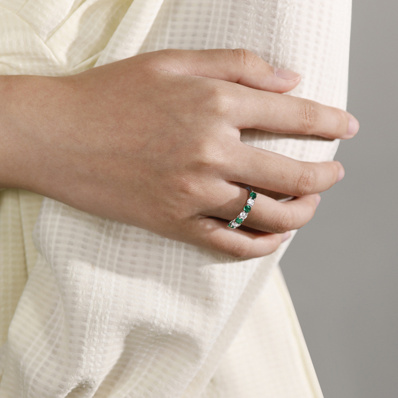 Prsten od srebra 925 s Moissanitom, Small Craftsman, geometrijski stil, elektroplatiranje, za žene, 7 kamenja