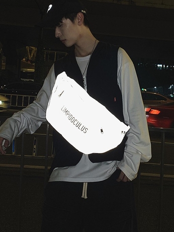 Unisex najlonska torba preko ramena sa zatvaračem, unutarnja džep za telefon i džep s patchem, izdanje jesen 2025