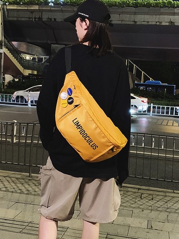 Unisex najlonska torba preko ramena sa zatvaračem, unutarnja džep za telefon i džep s patchem, izdanje jesen 2025