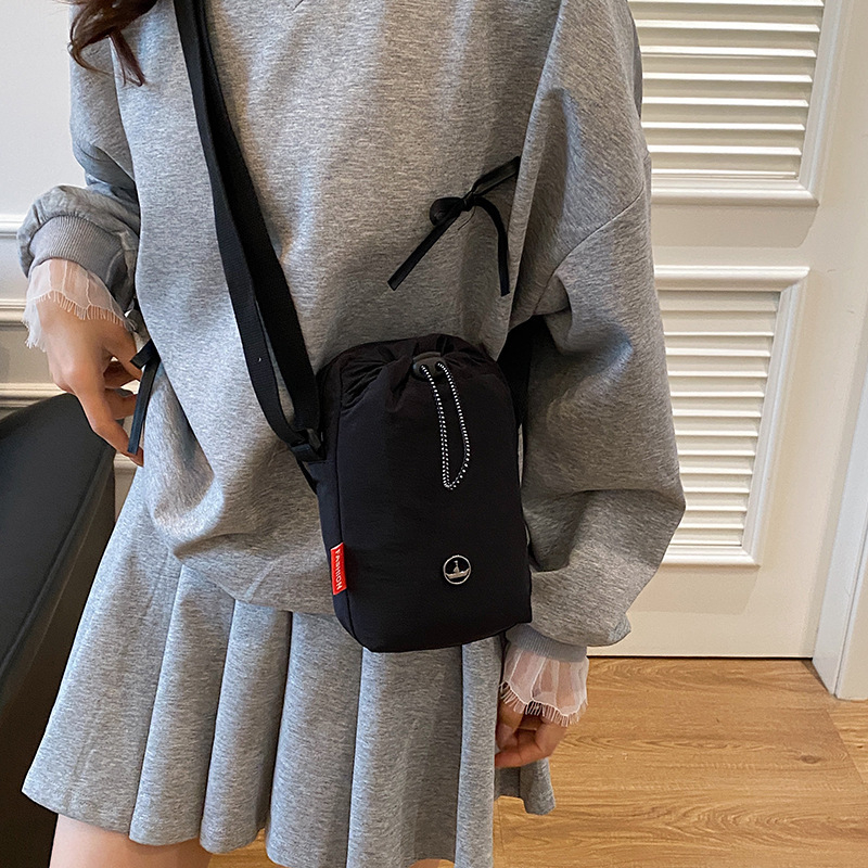 Torba za telefon s rastezljivom užadi — najlon, prozračna, otporna na habanje, podesiva crossbody naramenica