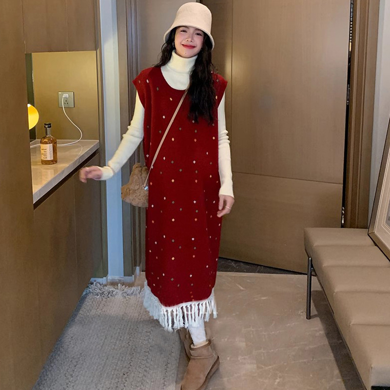 Две части за бременни: точкова плетена рокля със пискюл жилетка и базово горнище, нейлонова материя, миди дължина, зима 2024, стил японско-корейски лук