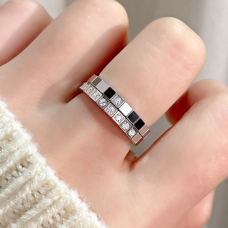 Prsten s geometrijskim oblikom, materijal: V zlato, elektroplatiranje, stil Ice Cube minimalistički