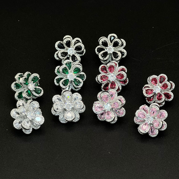 Овеци: цирконено цвете с диамантена обработка, стил лек лукс, ушни игли от неръждаема стомана