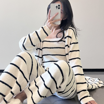 Pajamski set od pola velura, 100% poliester, ekstra debeli, četverokutni ovratnik