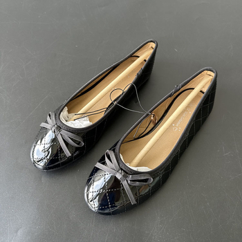 Dječje slip-on cipele od PU kože, prozračne, niskog izreza, gumena potplata, elastična traka (PU gornji dio; slip-on; niskog izreza; prozračne; gumena potplata)