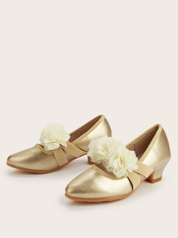 Djevojčice štikle s čipkom i špicastim vrhom, za uzrast 7–12 godina, gornji materijal: super vlakno, potplat: guma, zatvaranje: elastični pojas, stil: princeza