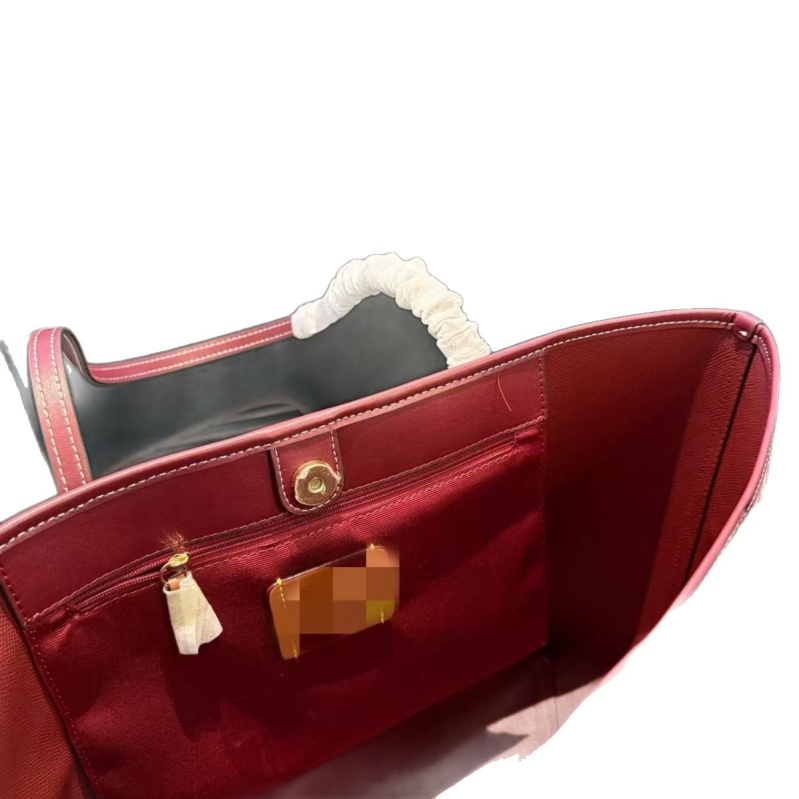OO City33 Tote torba – PVC, vodoravan pravokutni oblik, magnetska kopča, dvostruki remeni, unutarnja pretinac sa zipom
