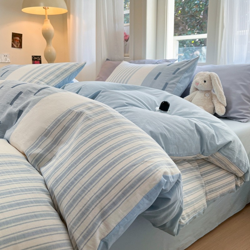 Četverodjelni set posteljine od 100% pamuka, jednobojna boja, s navlakom za madrac na elastični rub, modern minimalist stil, težina 1500–2000 g