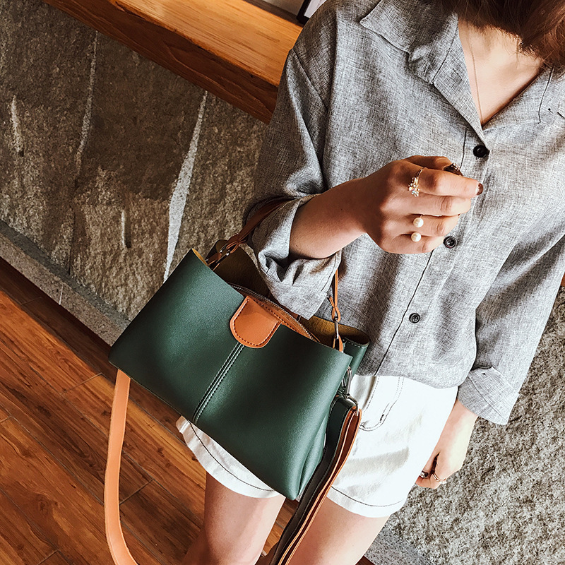 Bucket bag, svježeg i sladkog stila, meka konstrukcija, podstava od sintetičke kože, unutarnji džep sa zatvaračem, pogodna za svakodnevno nošenje