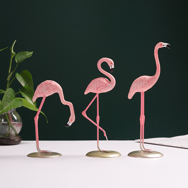 Flamingo stolna dekoracija (Materijal: sintetička smola, Značka: Master Gu, Kategorija: Životinje, Pakiranje: kartonsko pakiranje)