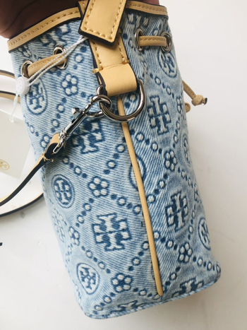 Bucket torba od prave kože, unisex stil, zatvarač na šnurom, unutarnji džep s zipom i ID karticom