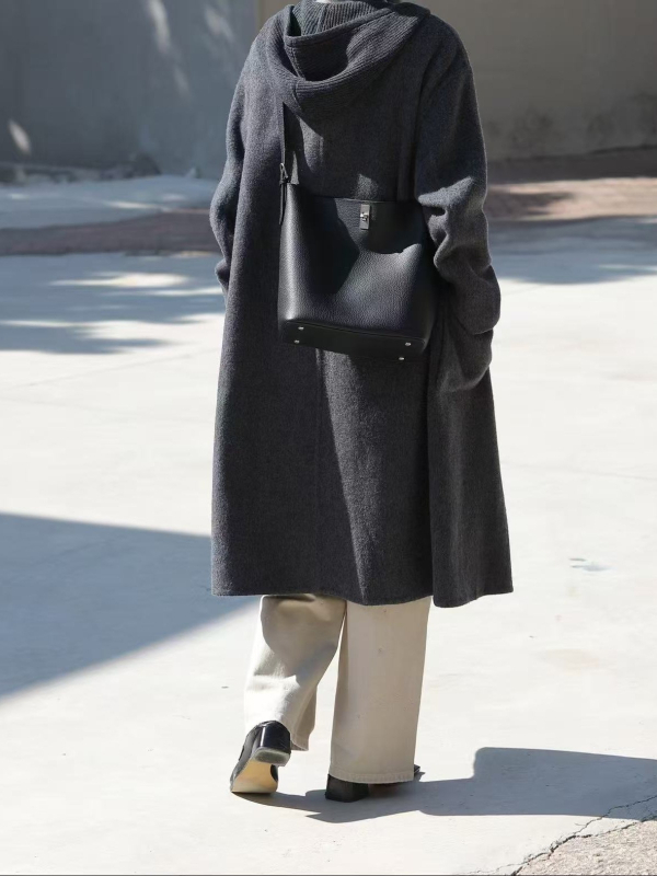 Bucket bag, gradski stil, poliester, otvaranje uz vrpcu i kopču, šifra 8812