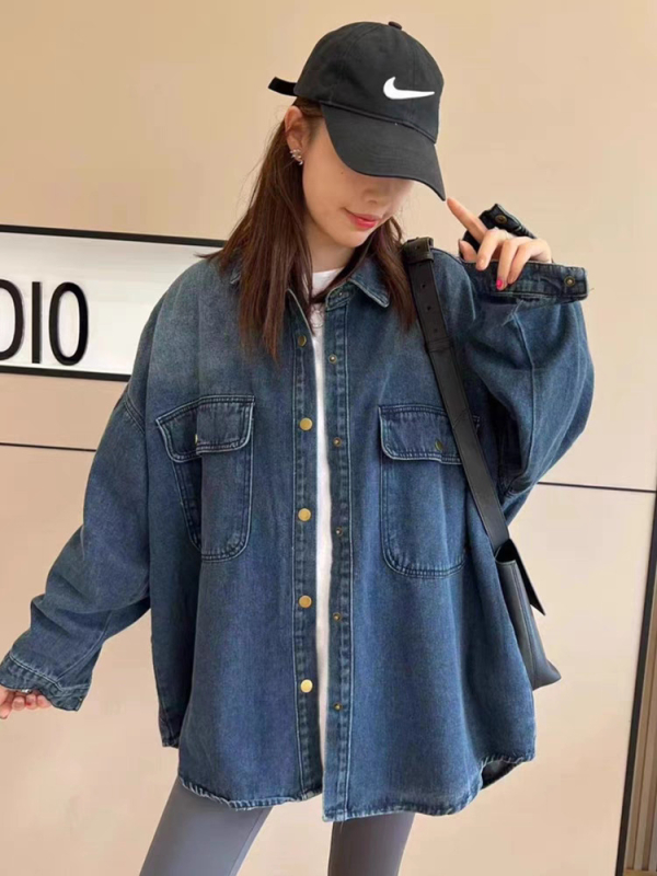 Denim košulja jakna, oversize, duge rukave, polo ovratnik, pješčano pranje, srednja duljina