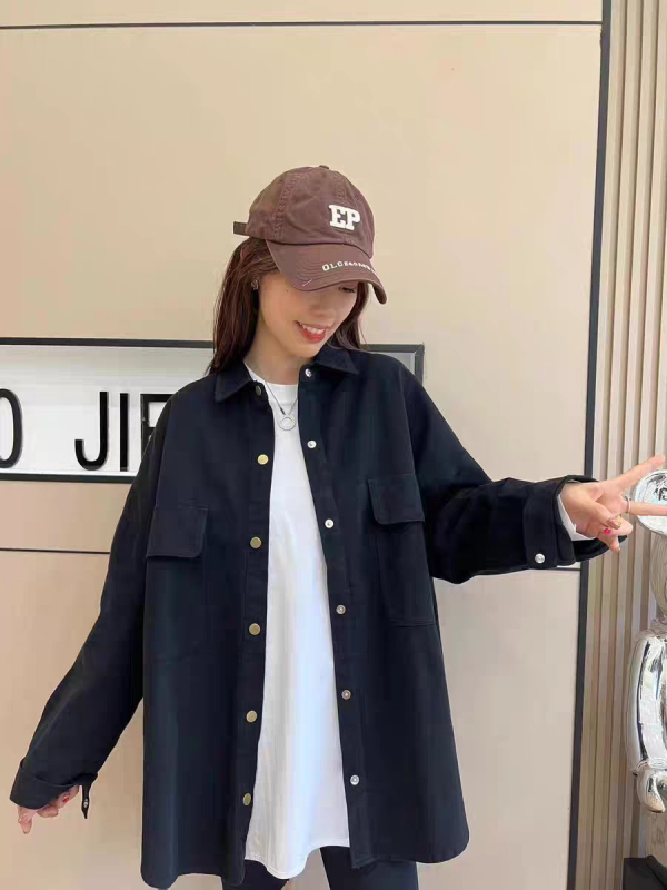 Denim košulja jakna, oversize, duge rukave, polo ovratnik, pješčano pranje, srednja duljina