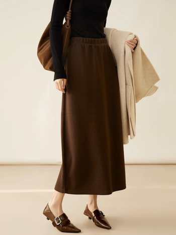 Fustă midi A-line, culoare solidă, din amestec lână-acetat, cu despicare în spate