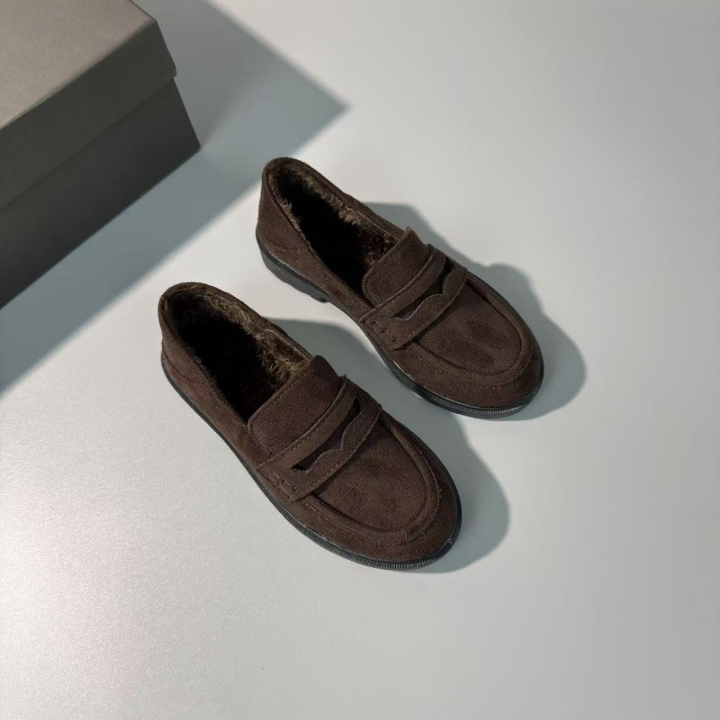 Детски лоуфъри от велур, текстилна горна част, гумена подметка, нисък връх, подложка с изкуствен косъм