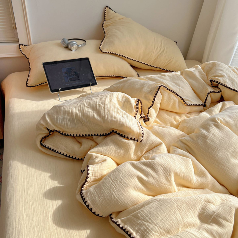 Чист памук – четиричленен комплект спално бельо със завивка, 60S плат, реактивен печат, квилтов дизайн, минималистичен стил